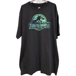 Jurassic World 2XL T-Shirt